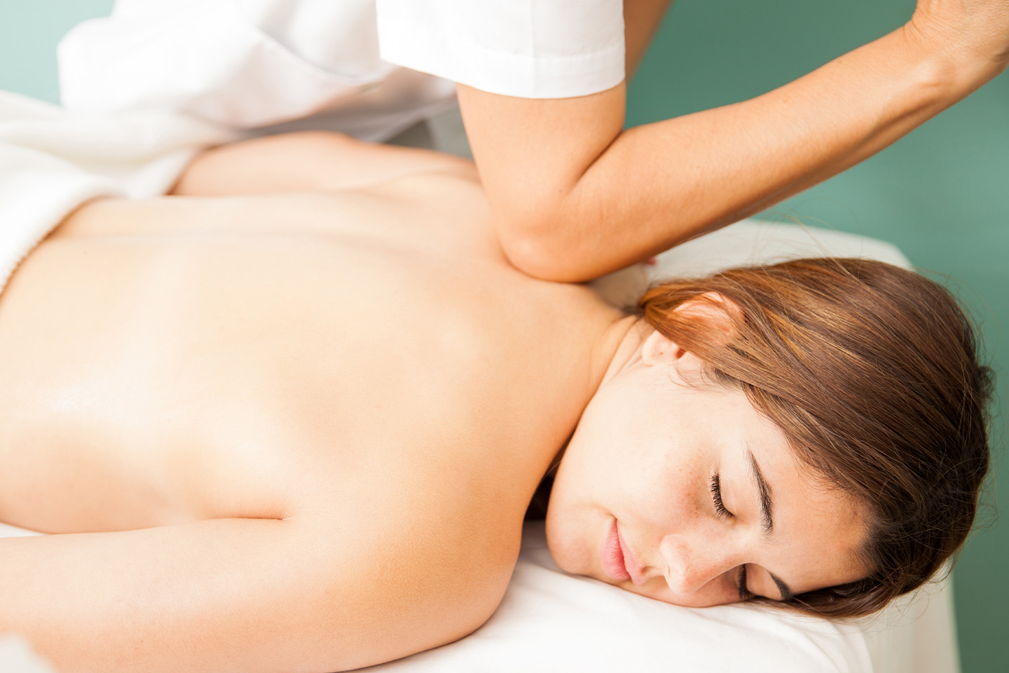 Klassisk massage hos Aura Relax i Frölunda