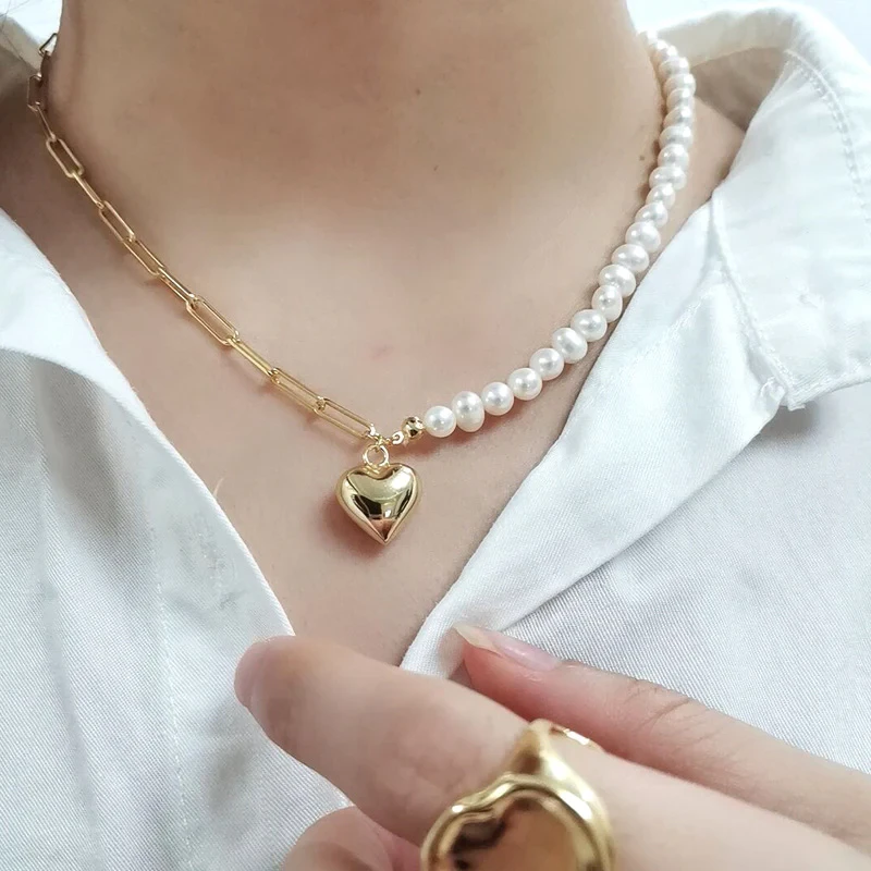 CLÉO - Corazon halsband i guld och pärlor (3 av 6)