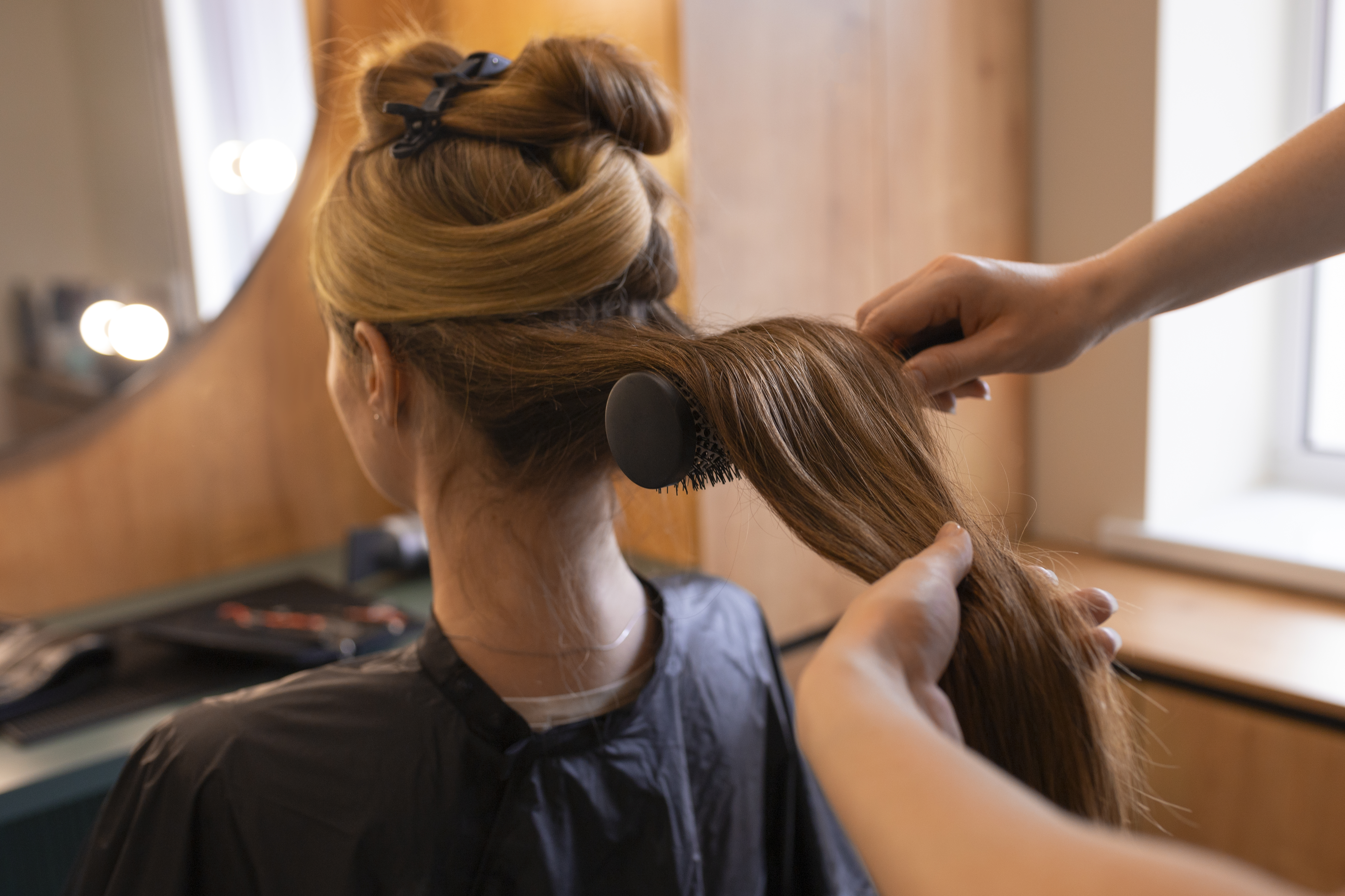 Damklippning hos Mona Beauty Salong i Vasastan