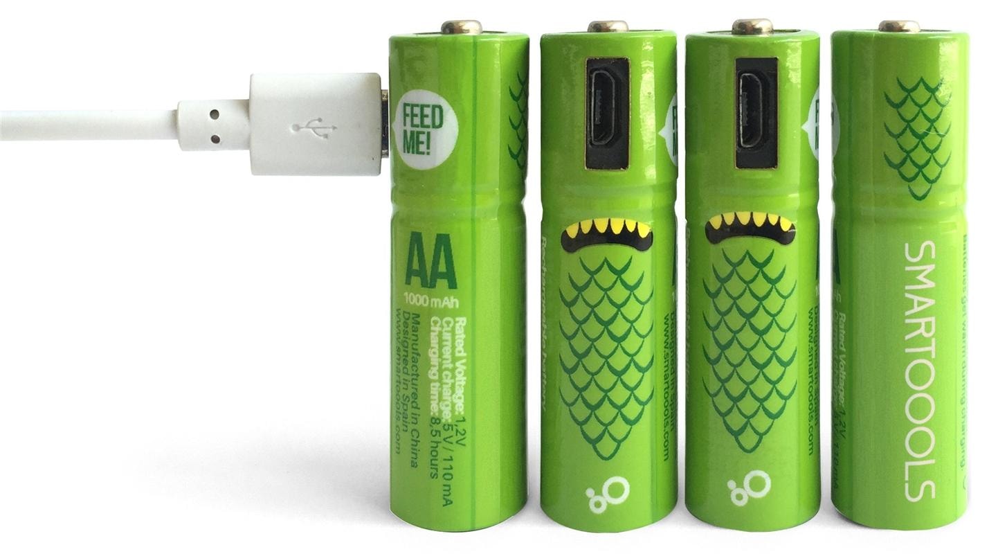 4-pack laddbara AA-batterier - laddas med microUSB (1 av 2)