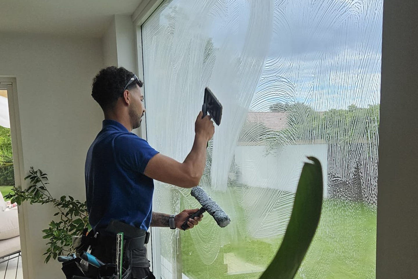 In- och utvändig fönsterputs hos Kvalitetsputs i Malmö & Skåne