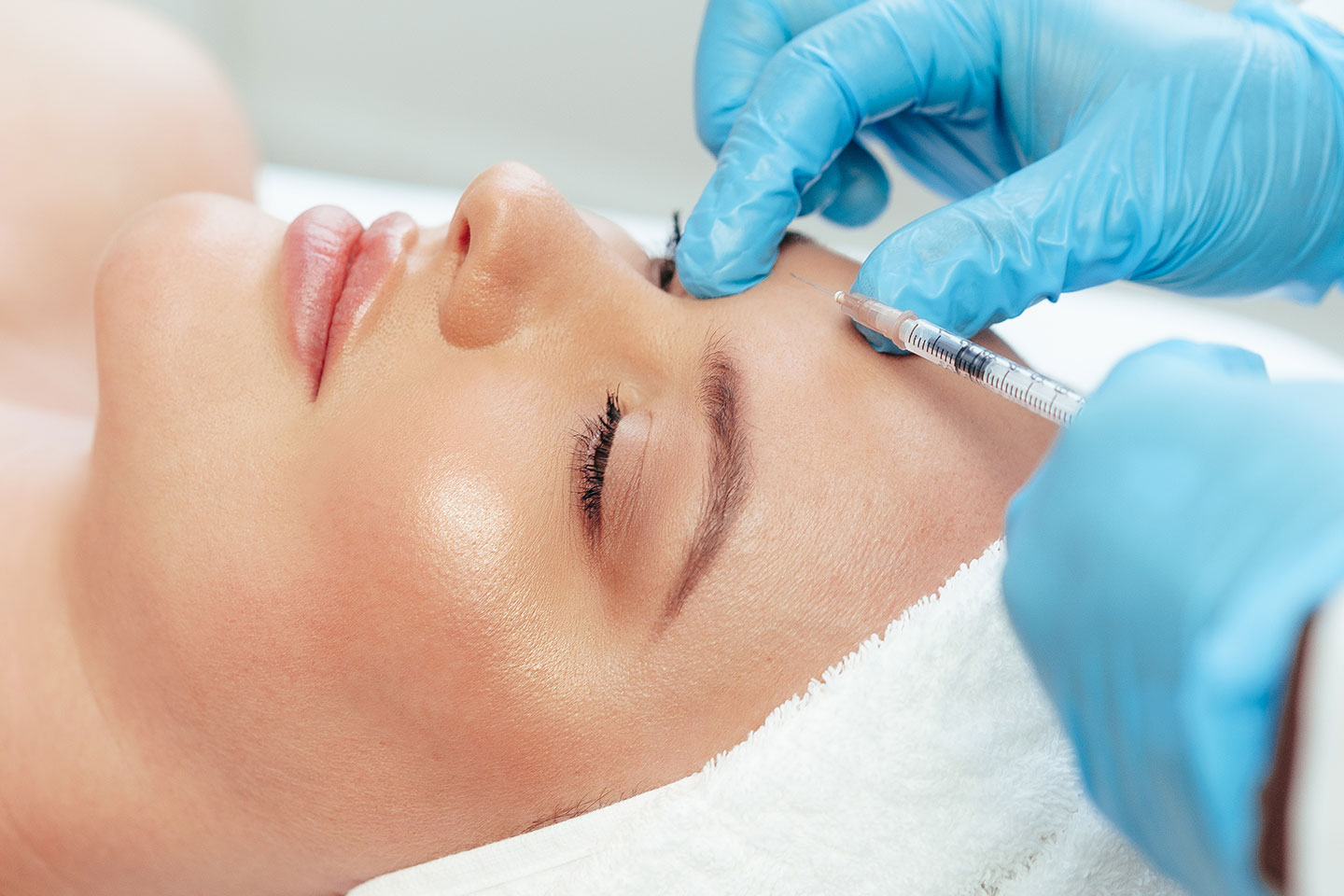 Botulinumtoxin 1-3 områden hos La Réve Beauty Clinic i Järfälla