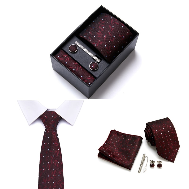 Sett med slips, mansjettknapper, slipsnål og lommetørkle (5 av 16)