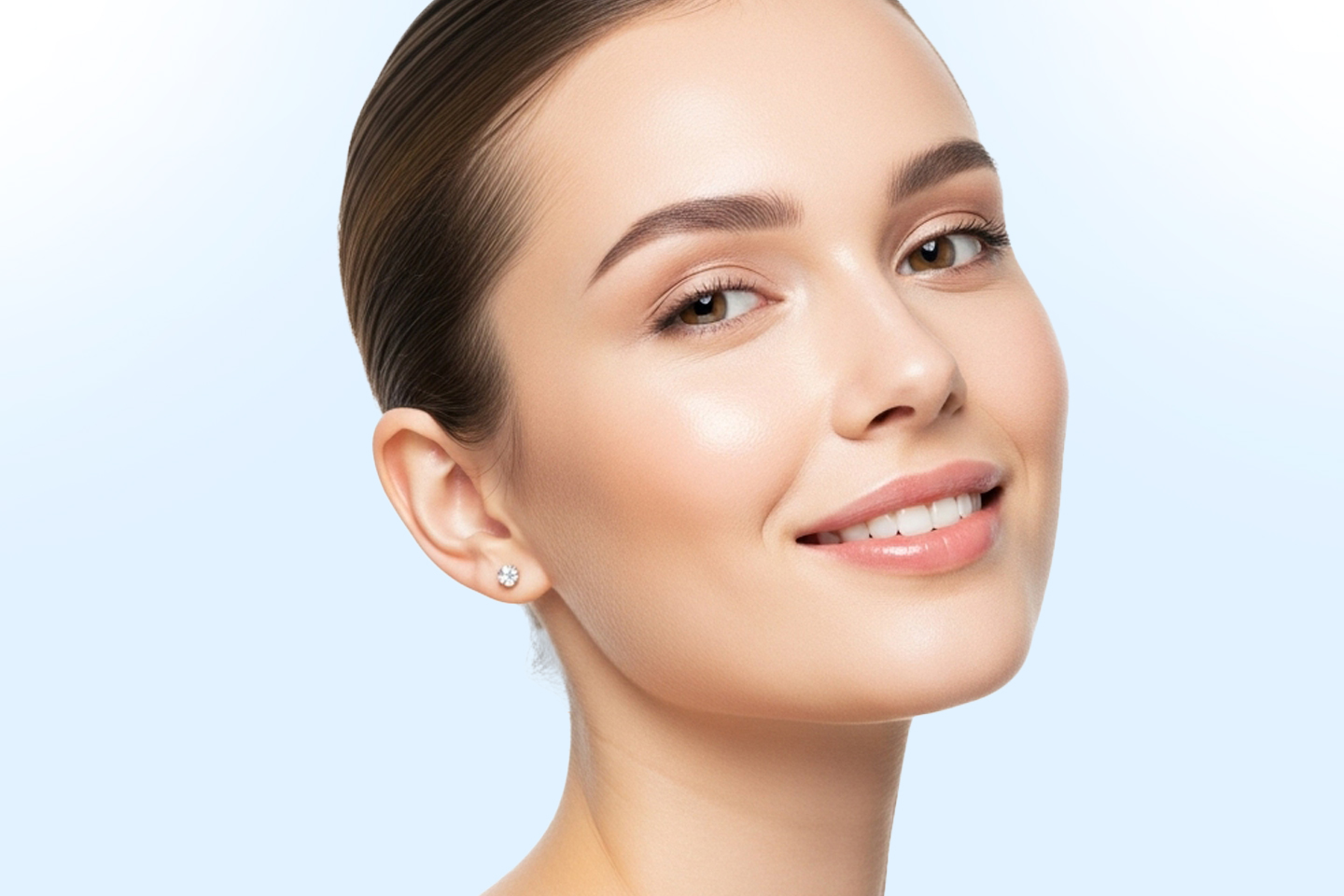 Radiofrekvens Microneedling med Mesoterapi og LED-lys hos Kaur Hudklinikk