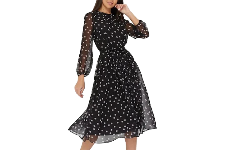 Elegant polkadot kjole