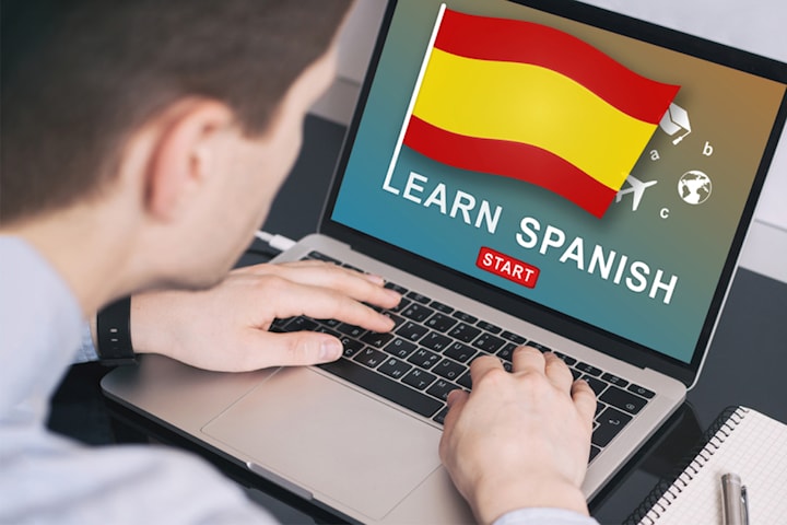 Lær deg spansk! Komplett online spanskkurs med Janets