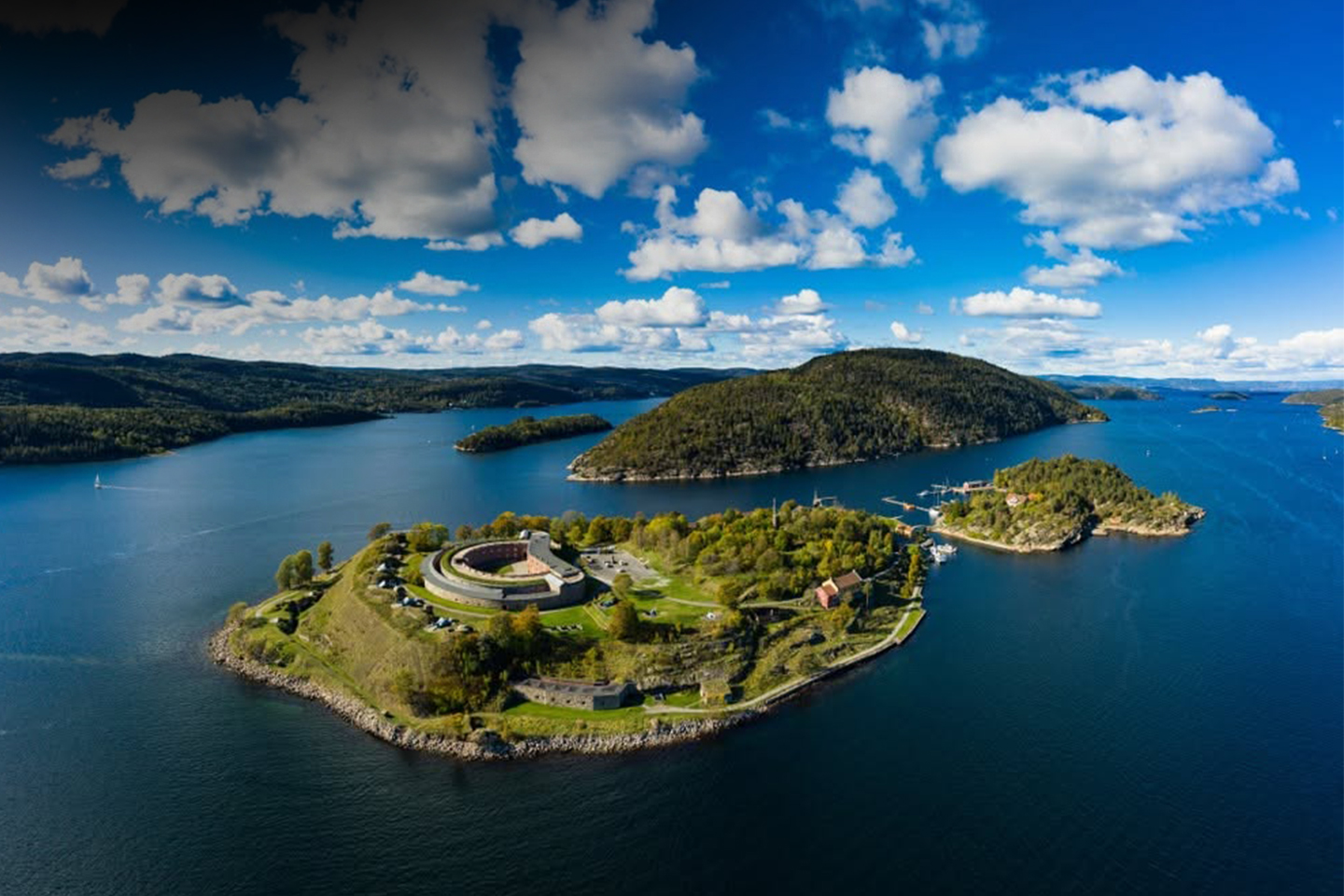 1 natt for 2 på Oscarsborg Hotel & Resort, inkludert frokost