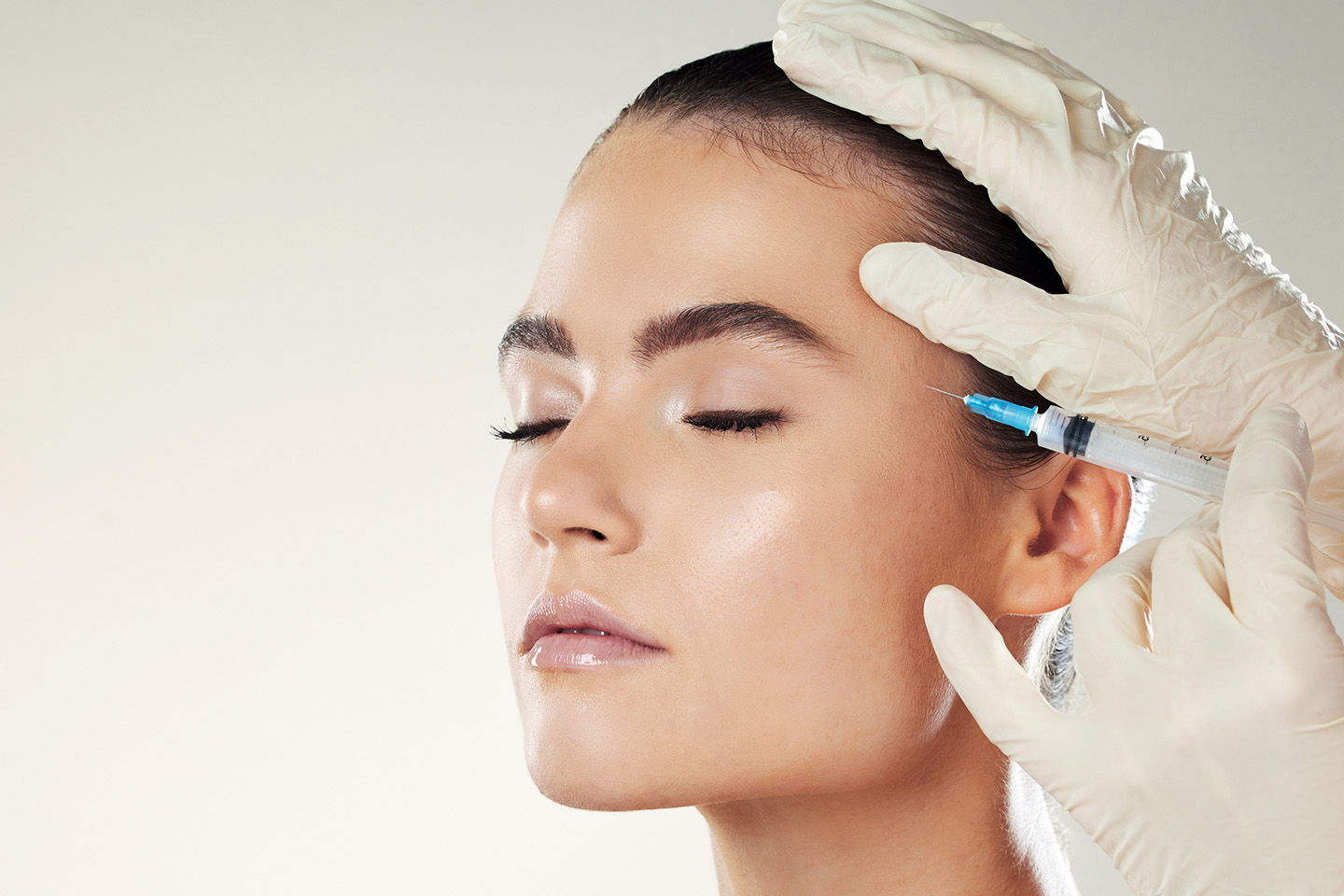 Filler 1.1 ml Revolax hos Improve Skin i Högsbo