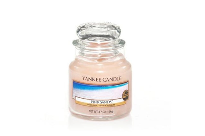 Yankee Candle Classic Small Jar Pink Sands Candle 104g