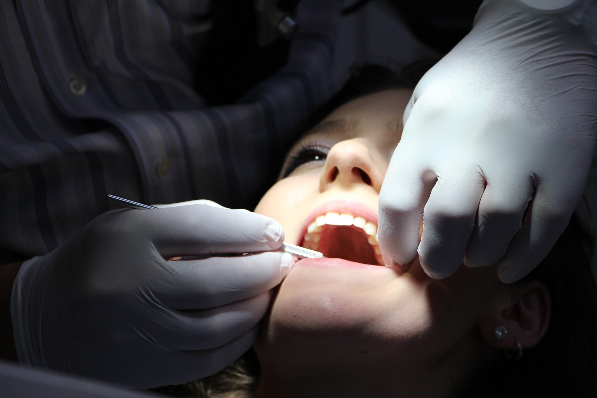 Komplett tannlegeundersøkelse med AirFlow hos Oslo Tannklinikk (2 av 4)