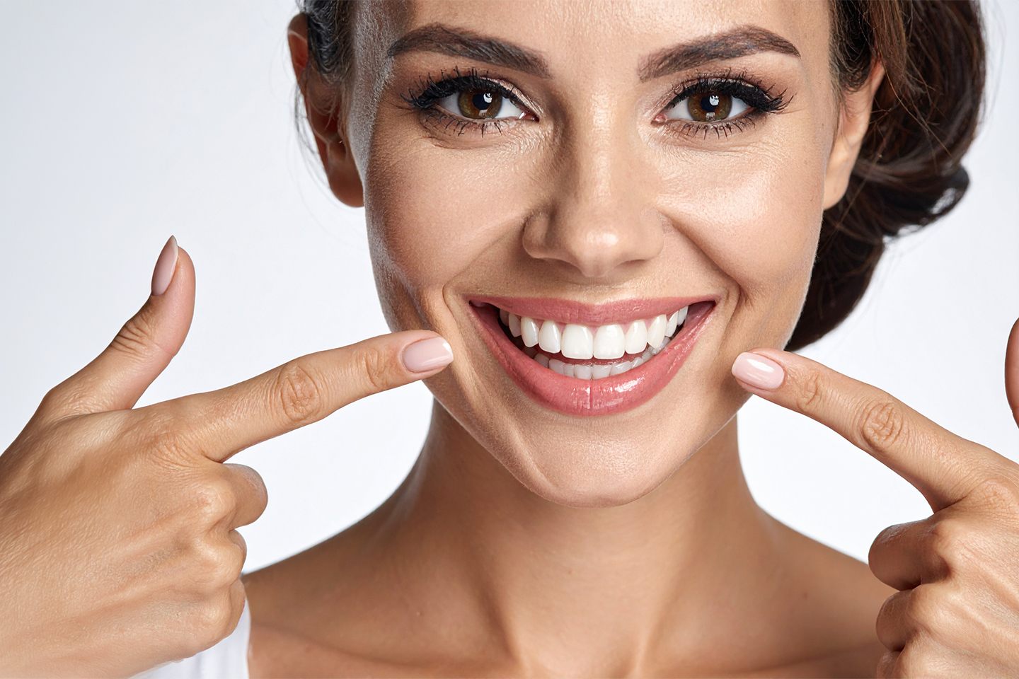 Tannbleking av en eller begge kjever inkl. undersøkelse og rens hos Optimal Dental