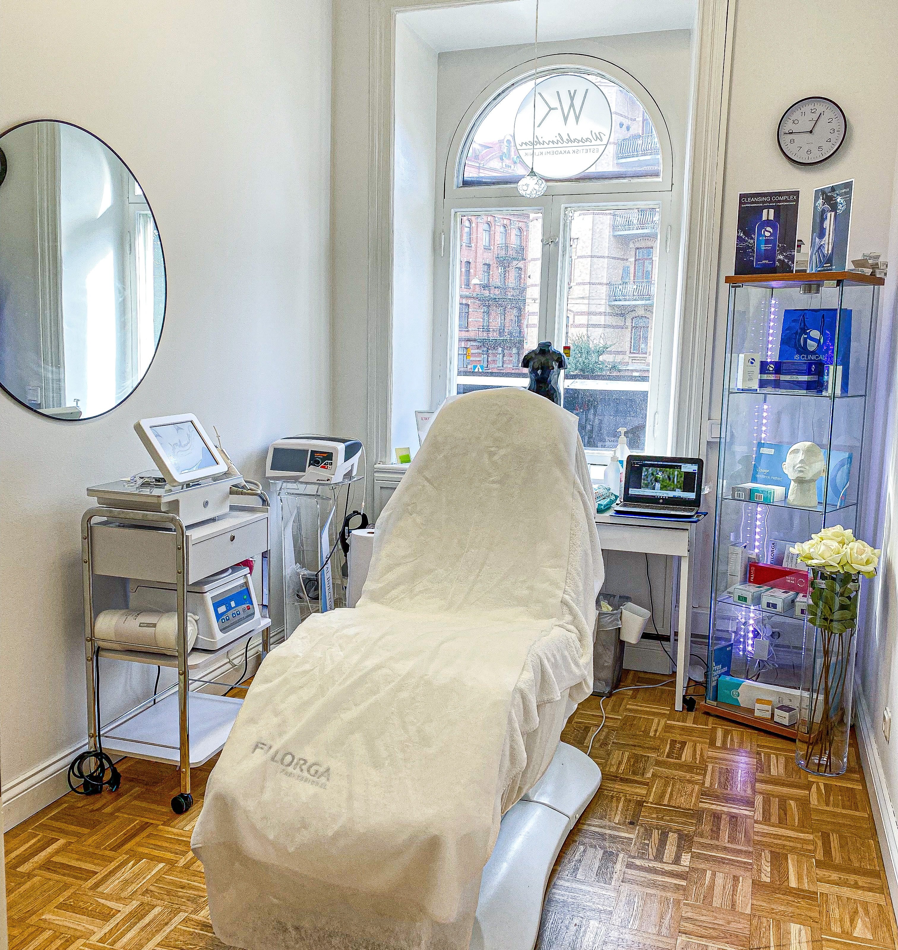Permanent hårborttagning med laser i centrala Göteborg, 4 behandlingar (1 av 11)