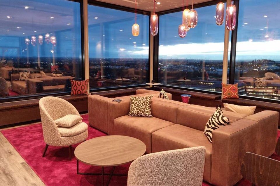 1 natt för 2 med frukostbuffé & alkoholfri drink på Motel L i Lund