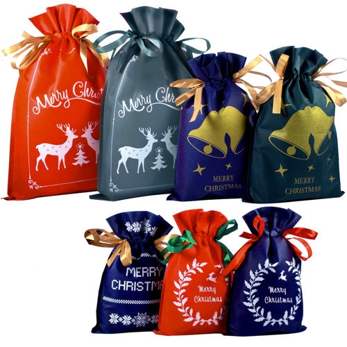 Julklappspåsar non-woven 8-pack 3 storlekar 20x30–30x45 cm