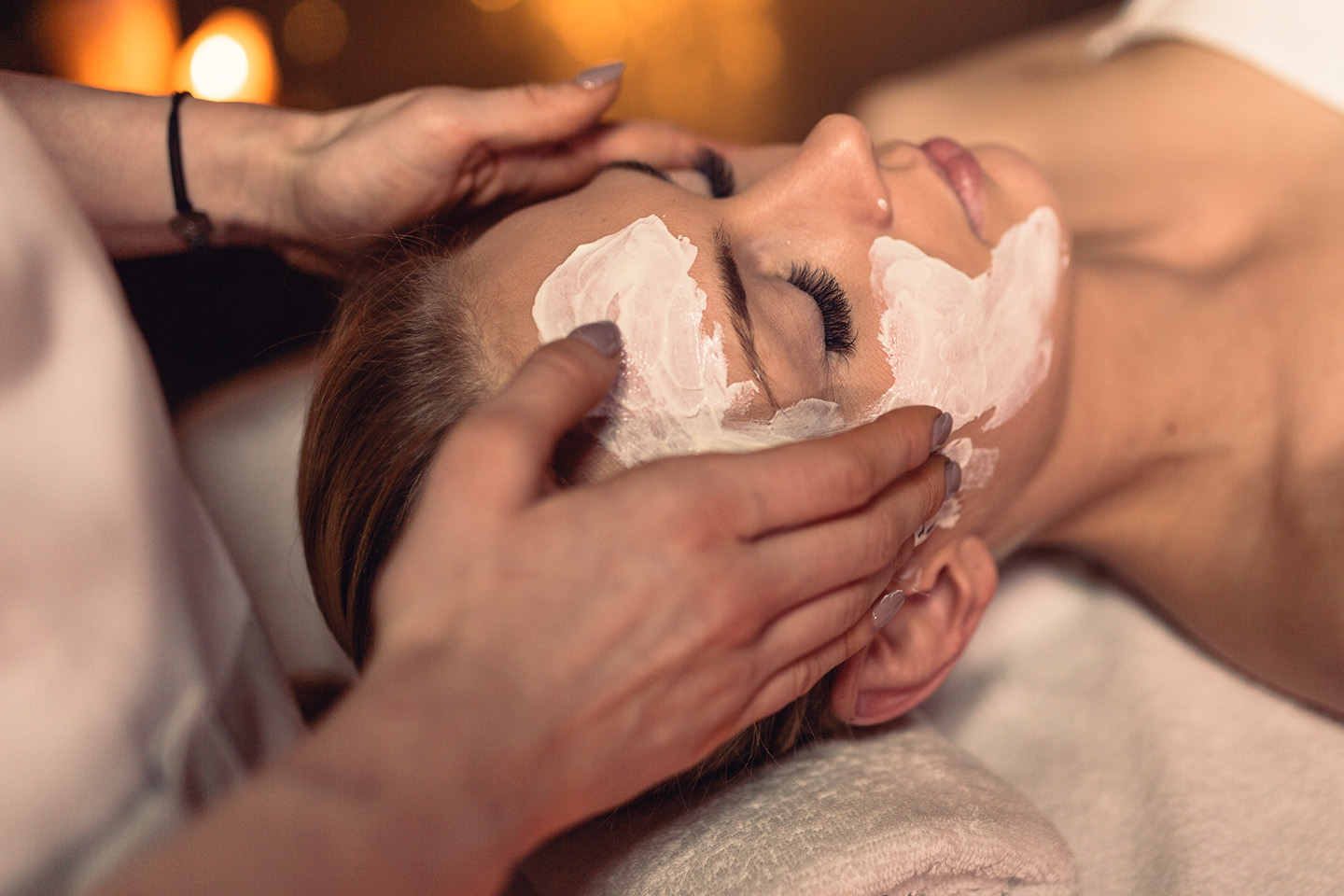 Klassisk ansiktsbehandling 60 minuter i Mölndal