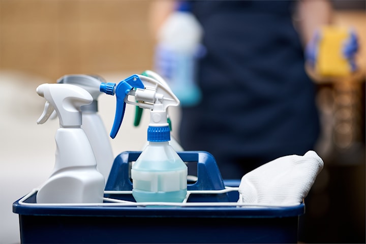 Profesjonell flyttevask inntil 150 kvm fra First Class Cleaning