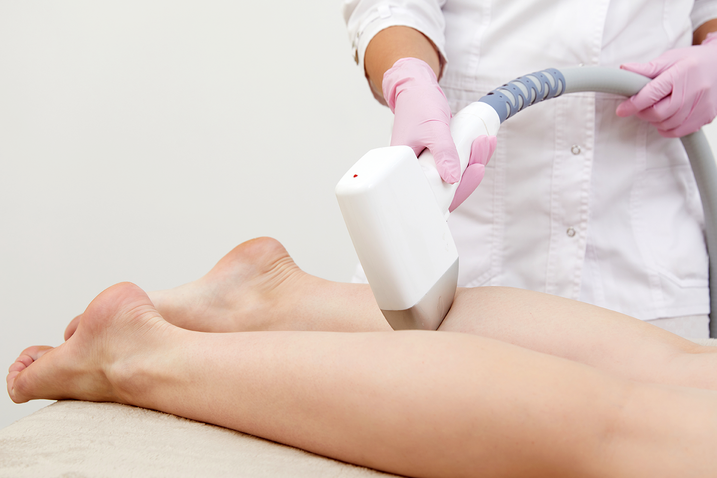 Permanent hårborttagning med laser hos Lenora i Täby