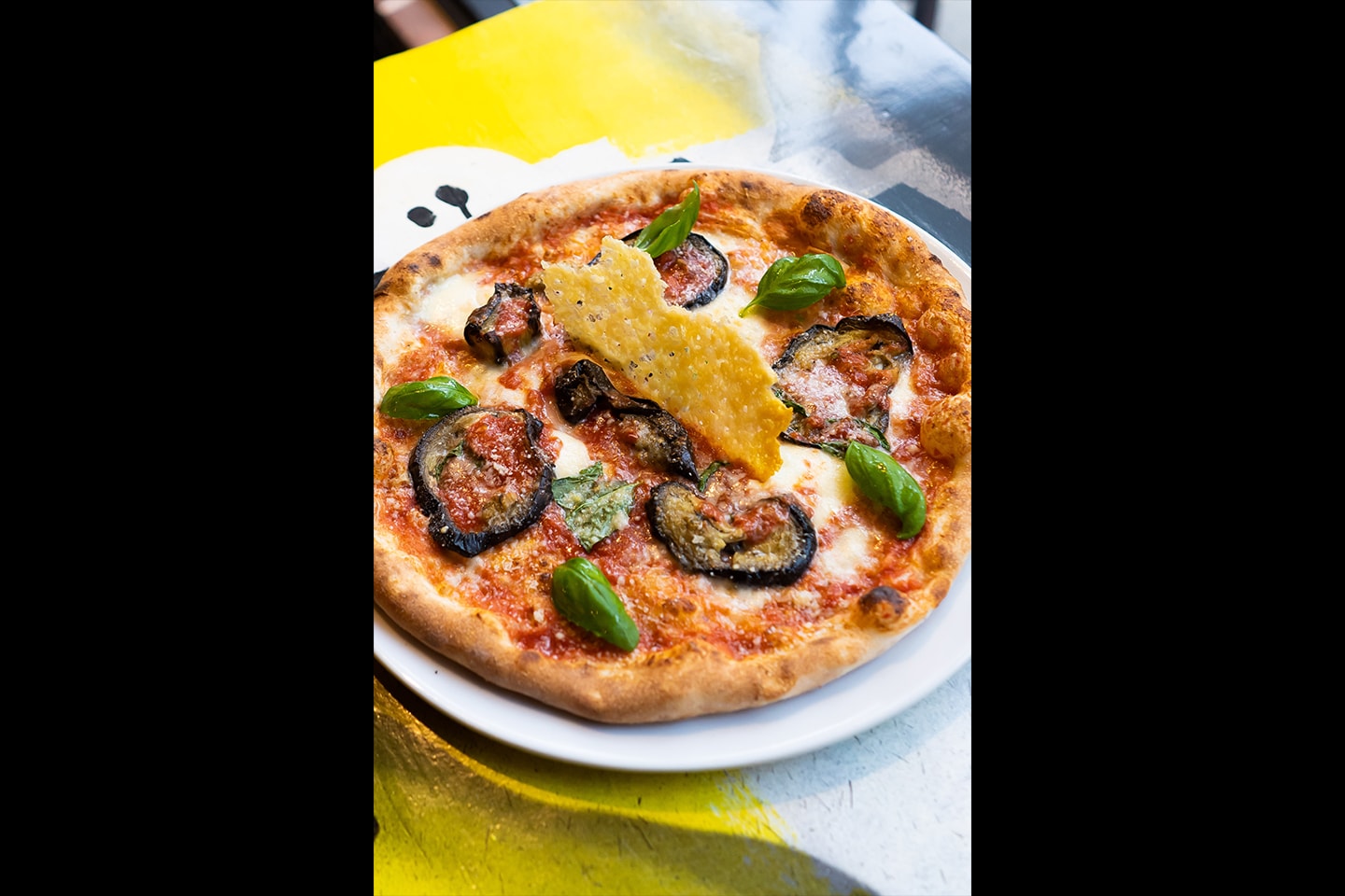 Nyt en deilig valgfri autentisk italiensk pizza hos Ghost på Majorstuen (3 av 8)