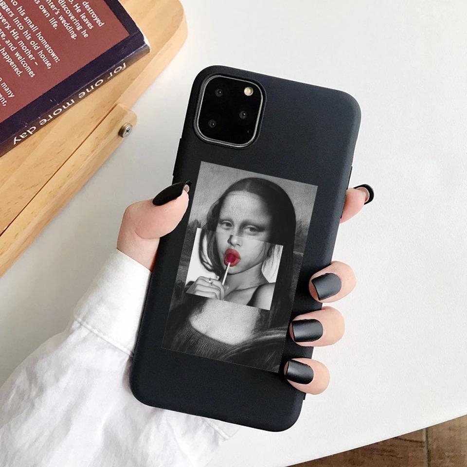 Product Image for Deksel til alle iPhone 14-modeller med Mona Lisa sugende lollipop Leonardo