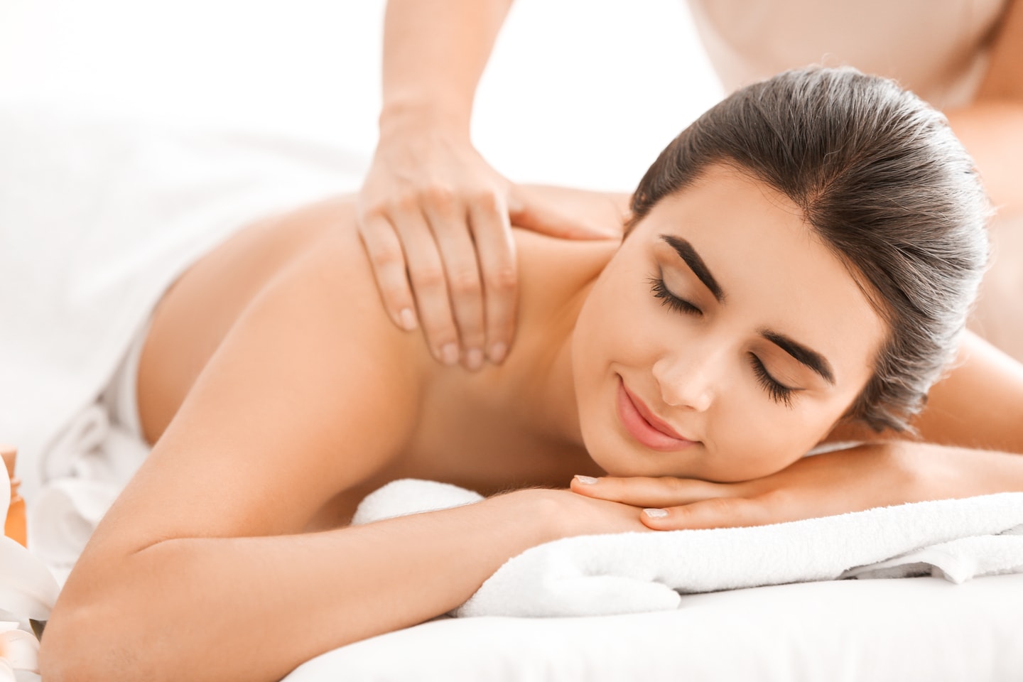 Klassisk massage hos GiGi Beauty Clinic (1 av 4)