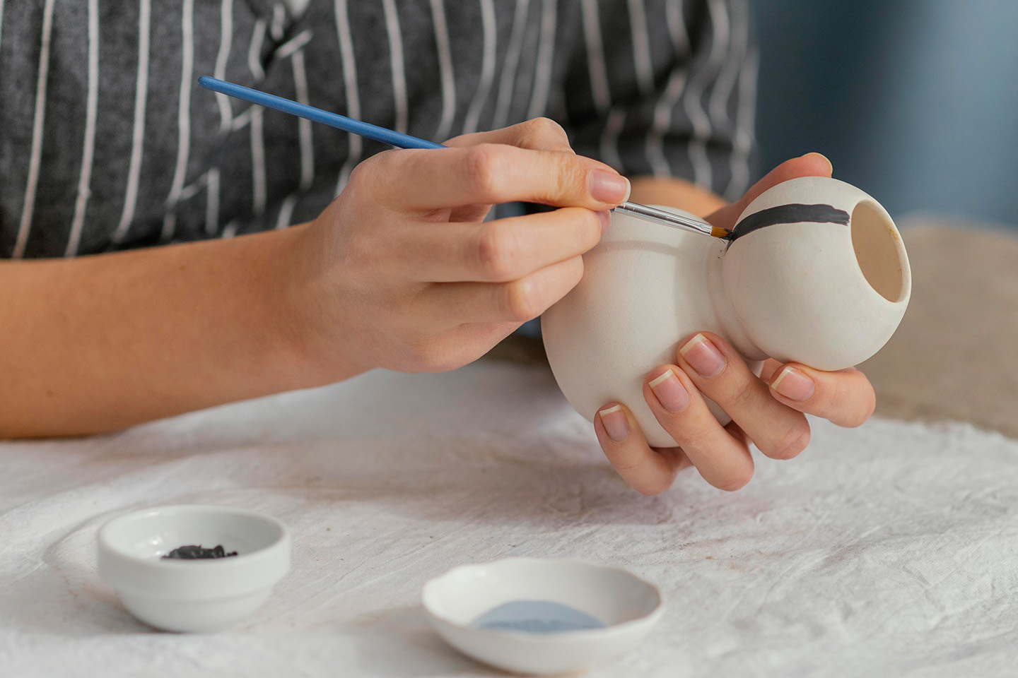 Dekormåla keramik på Lilla Anna hos Studio Anna H Linné