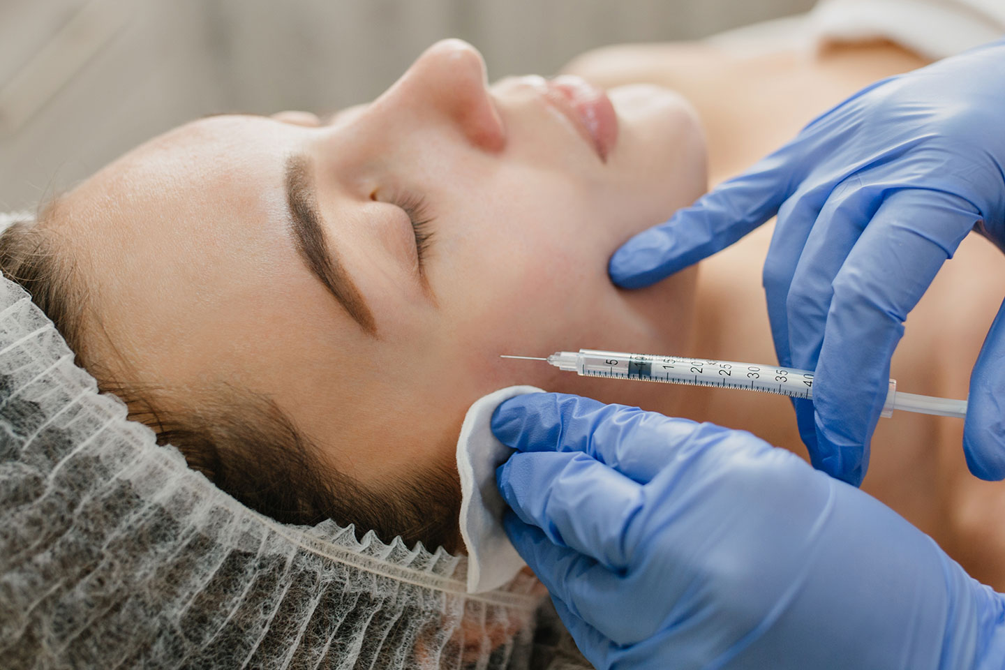 Fillers 1,1 ml haka, kinder & käkben hos PhiArt Sweden, Järfälla