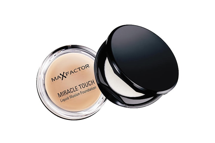 Max Factor Miracle Touch Foundation 45 Warm Almond