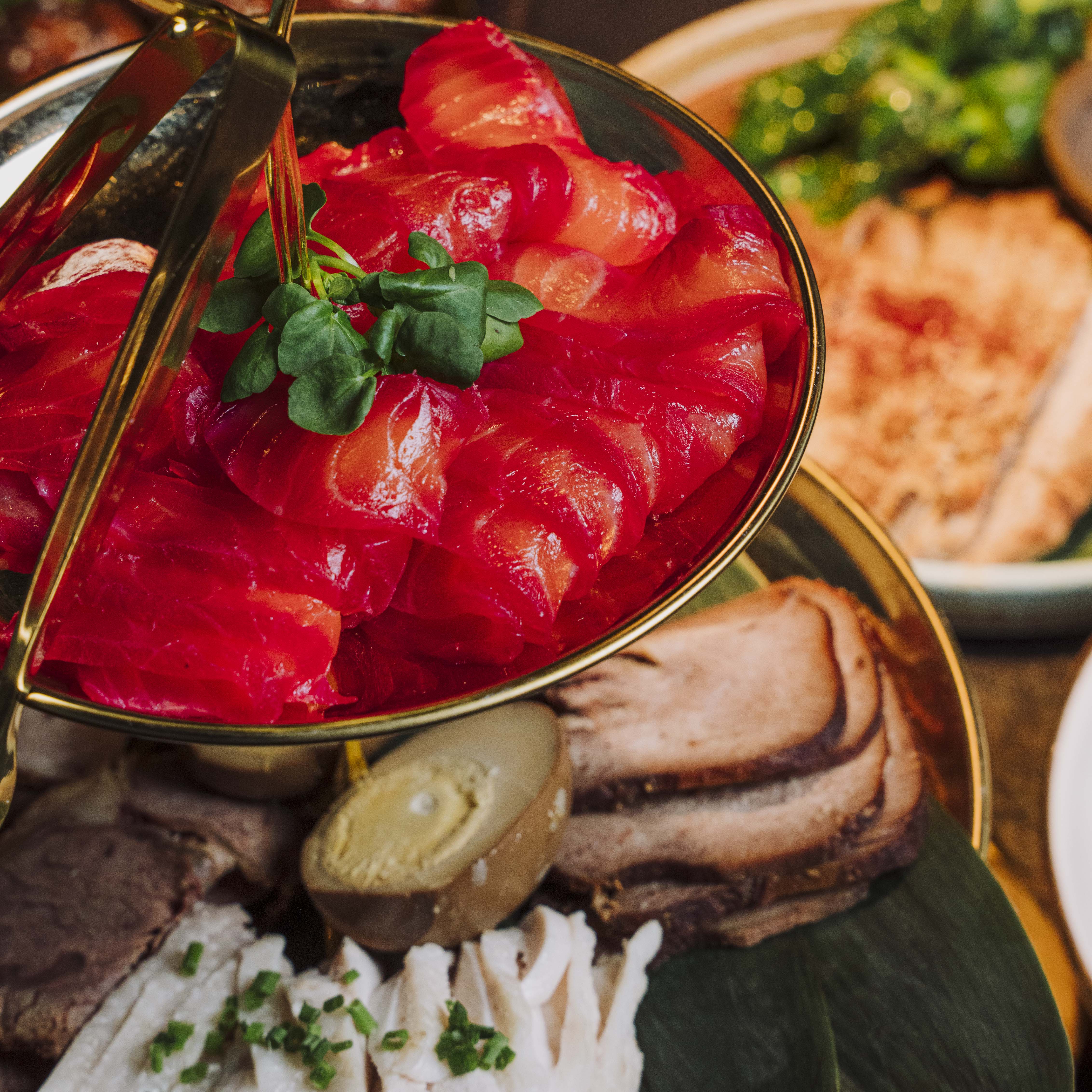 Julbord Asion Fusion med 14 rätter hos Waipo | Let’s deal