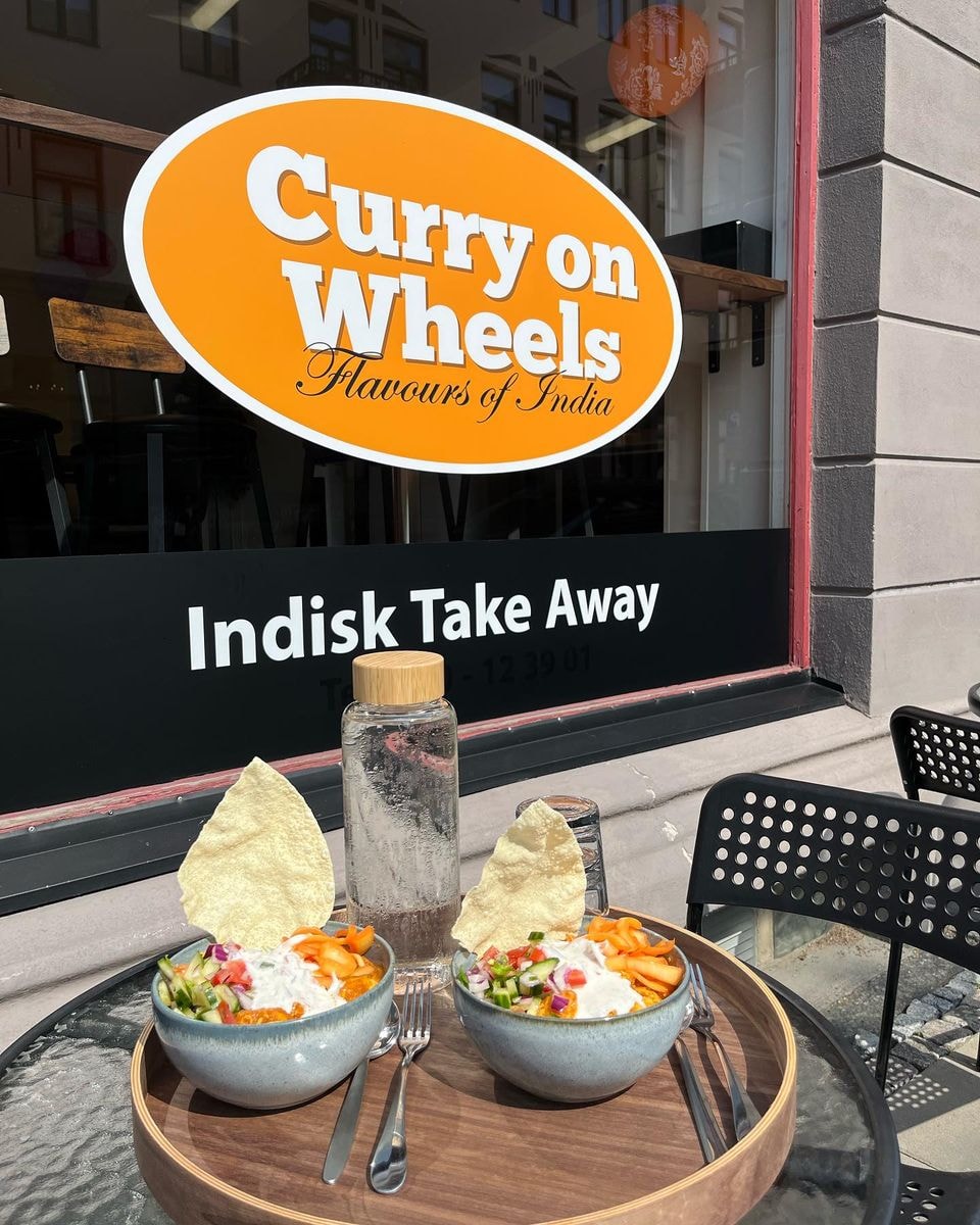 Middag för 2 på Curry on Wheels i city (2 av 3)