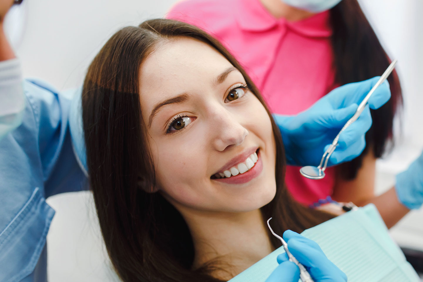 Komplett tandundersökning med Airflow hos ABC Dental Care på Hisingen