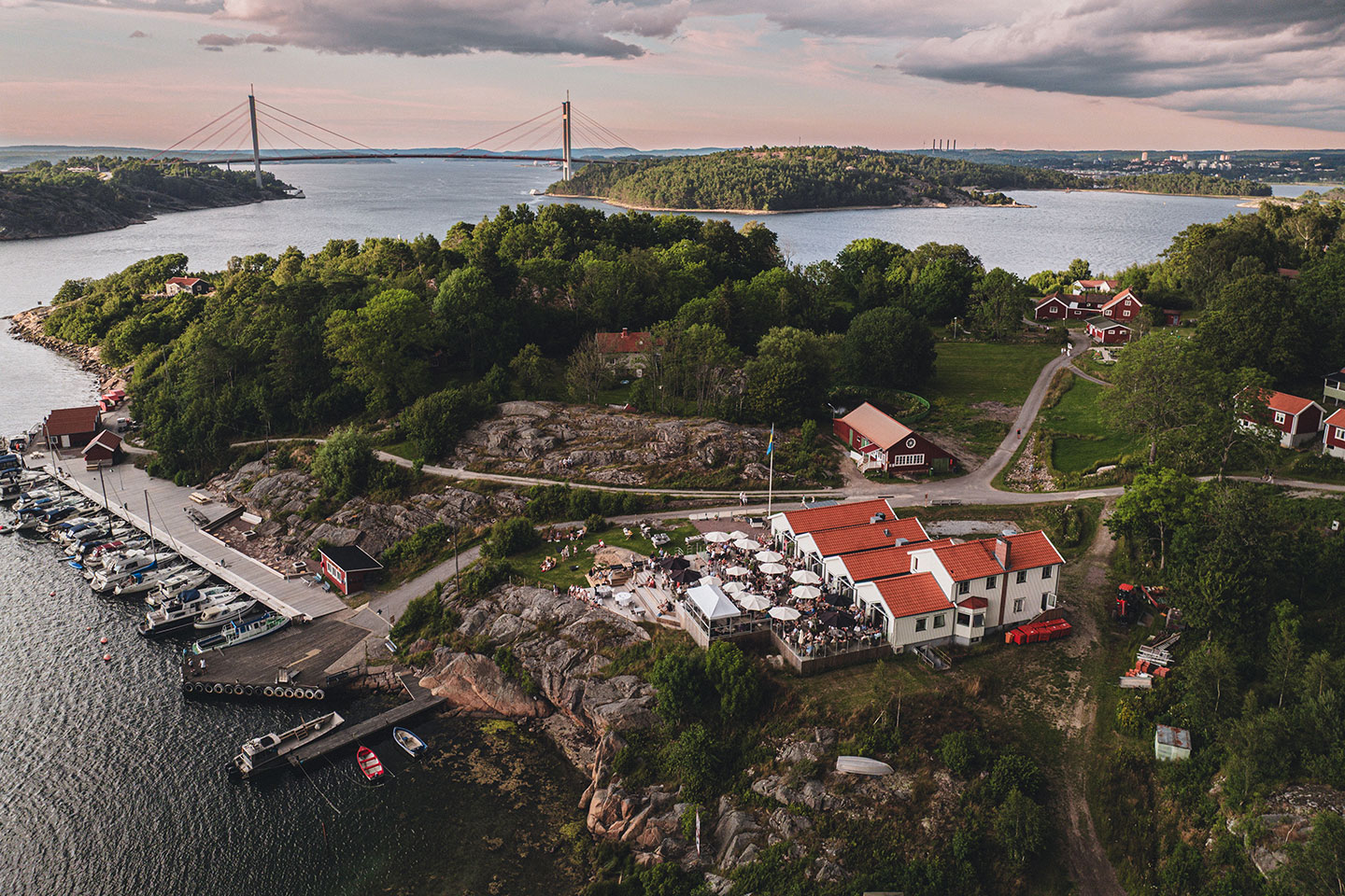 2 netter i hytte for 2–5 personer på Lilla Brattön, Tjörn 2026