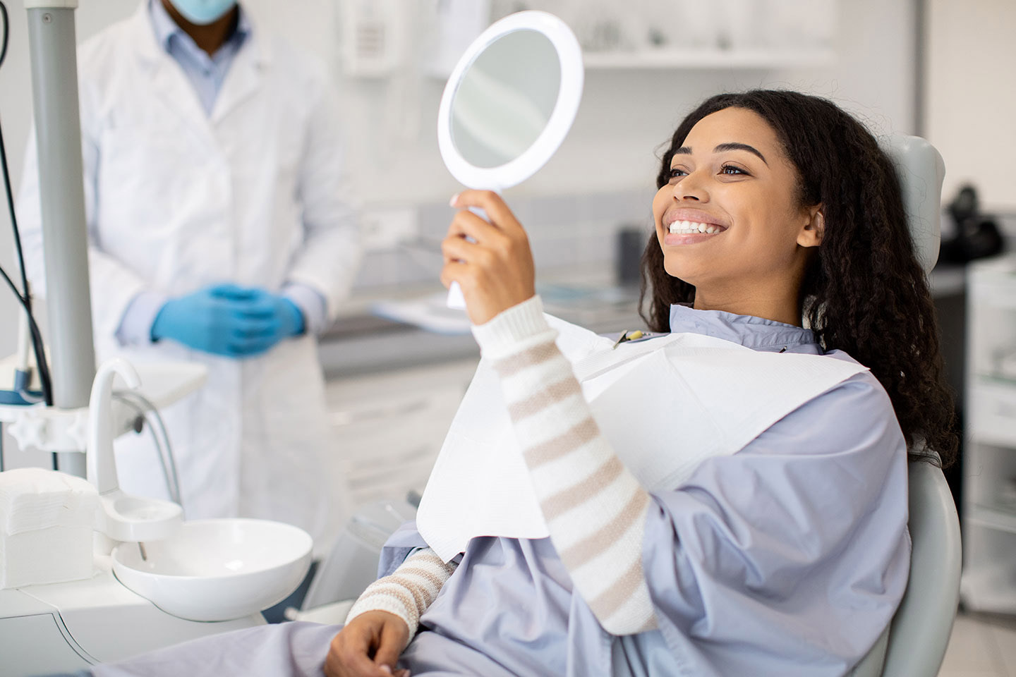 Tandblekning - upp till 8 nyanser ljusare hos Bromma Laserklinik