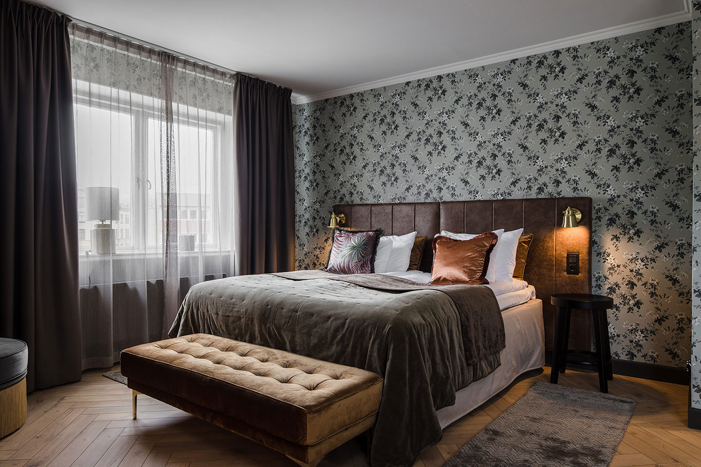 1 natt för 2: välkomstbubbel och 3-rätters middag på Skara Stadshotell