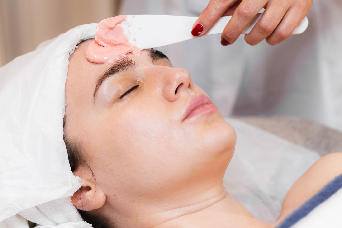 Klassisk ansiktsbehandling 40 min hos Improve Skin i Högsbo