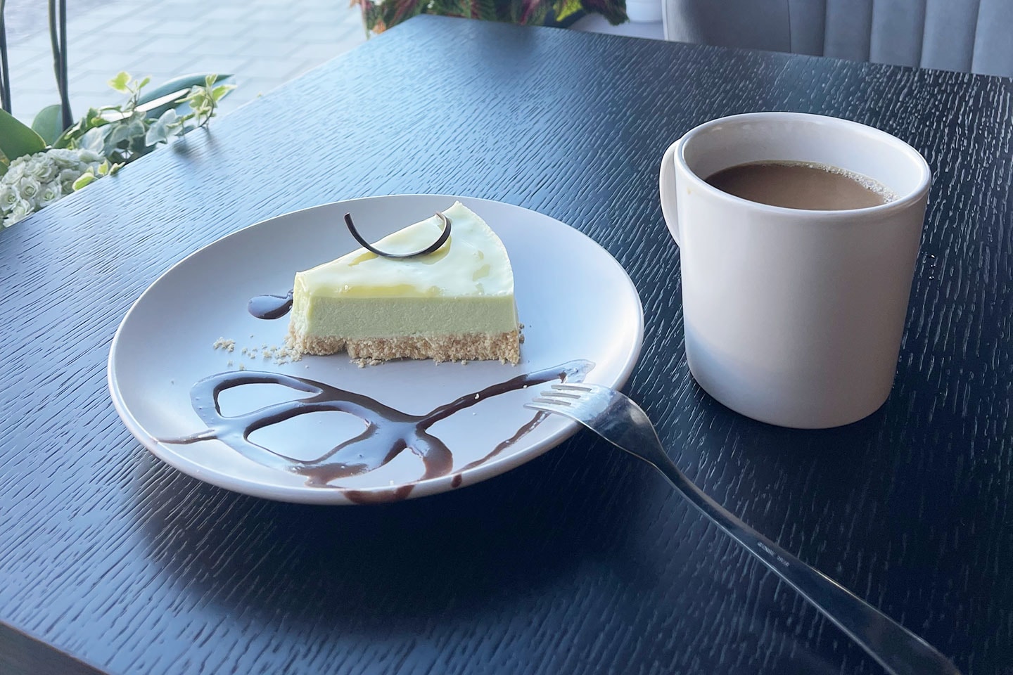 Valfri bakelse med kaffe eller te hos Zia Sweet & Salt i Kungsbacka (8 av 26)