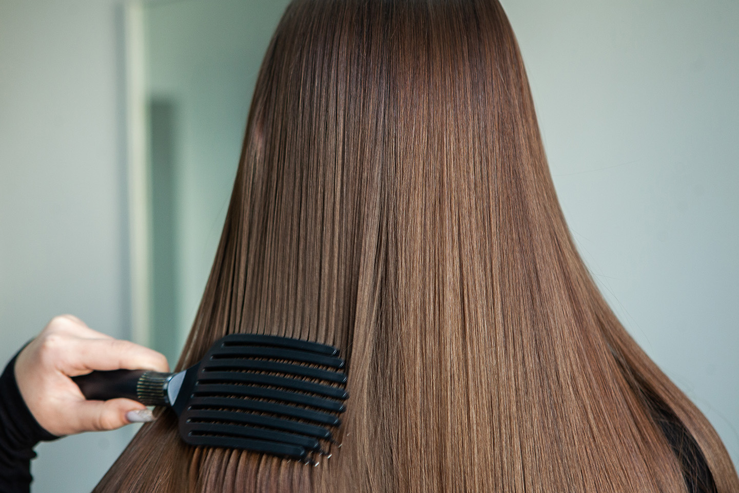 Keratinbehandling med eller utan klippning på Kungsholmen