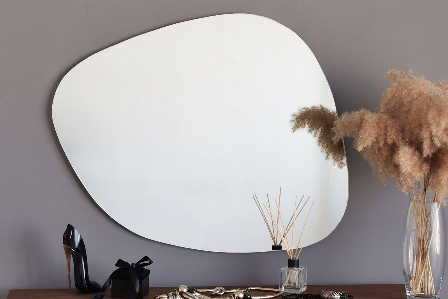 Soho Ayna spegel asymmetrisk form 75 x 58 cm (2 av 5) (3 av 5)