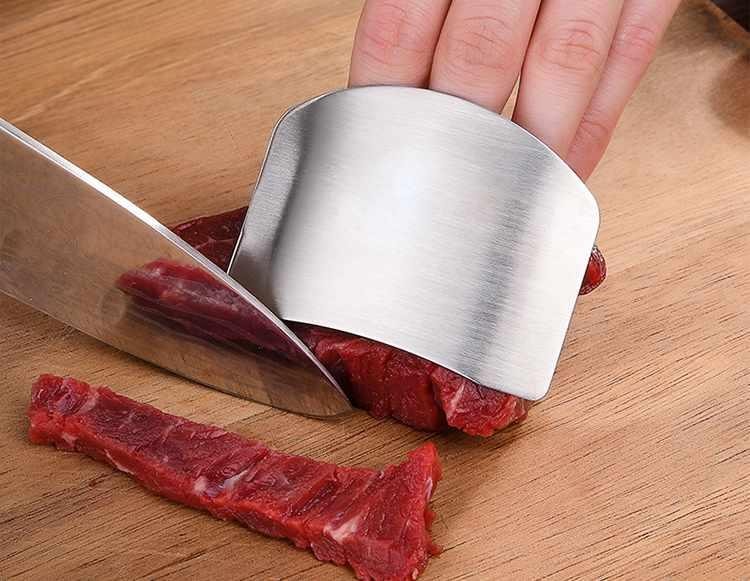 Fingerskydd - Perfekt för att Skära Grönsaker Eller Kött (1 av 10)