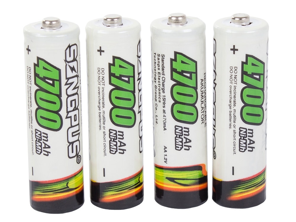 Batterilader for AA og AAA inkludert 4 AAA batterier (1 av 6)
