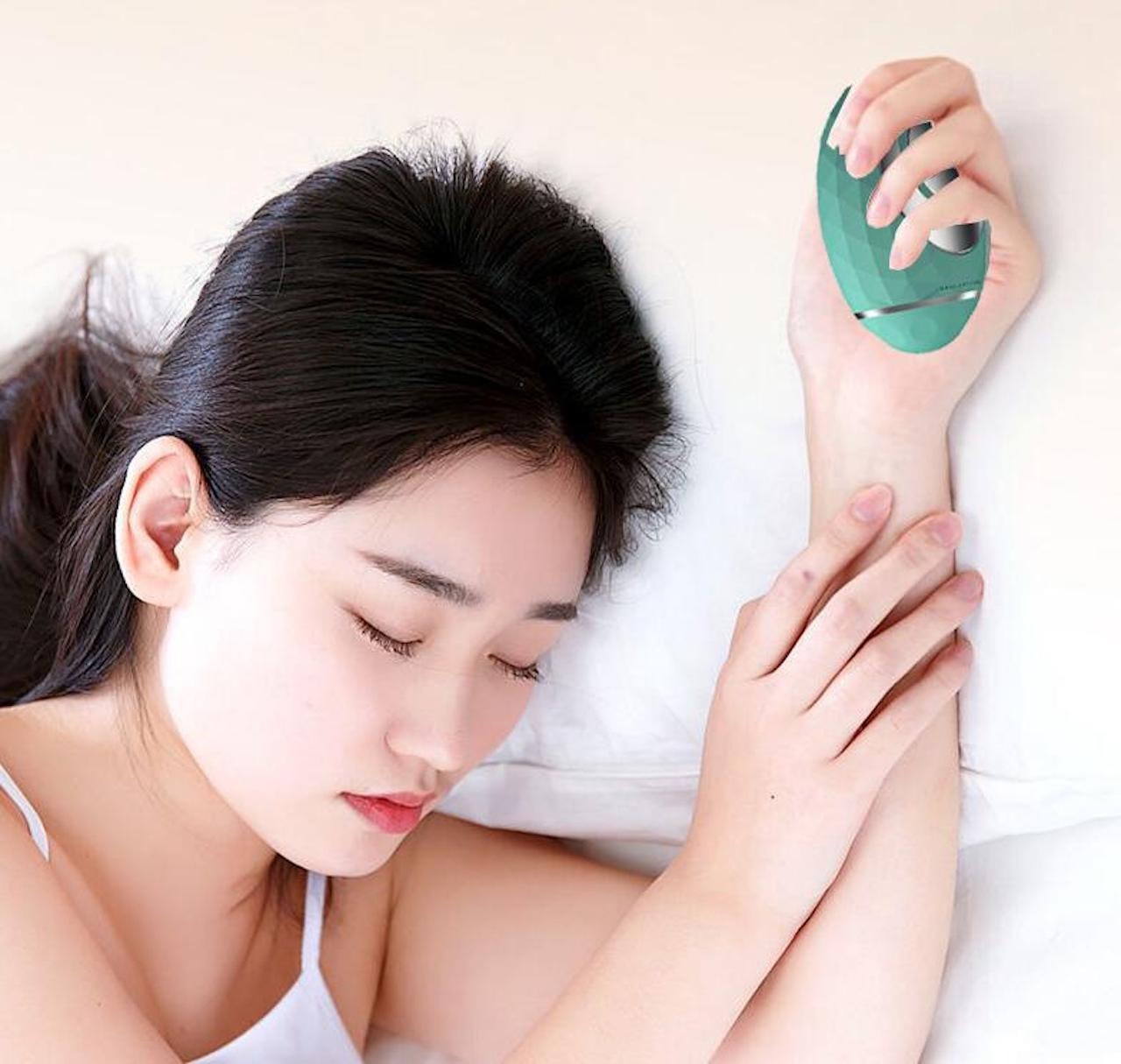 MindSoothe: Elektrisk Bølgeterapi for Bedre Søvn (3 av 9)