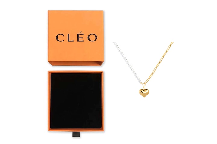 CLÉO - Corazon halsband i guld och pärlor