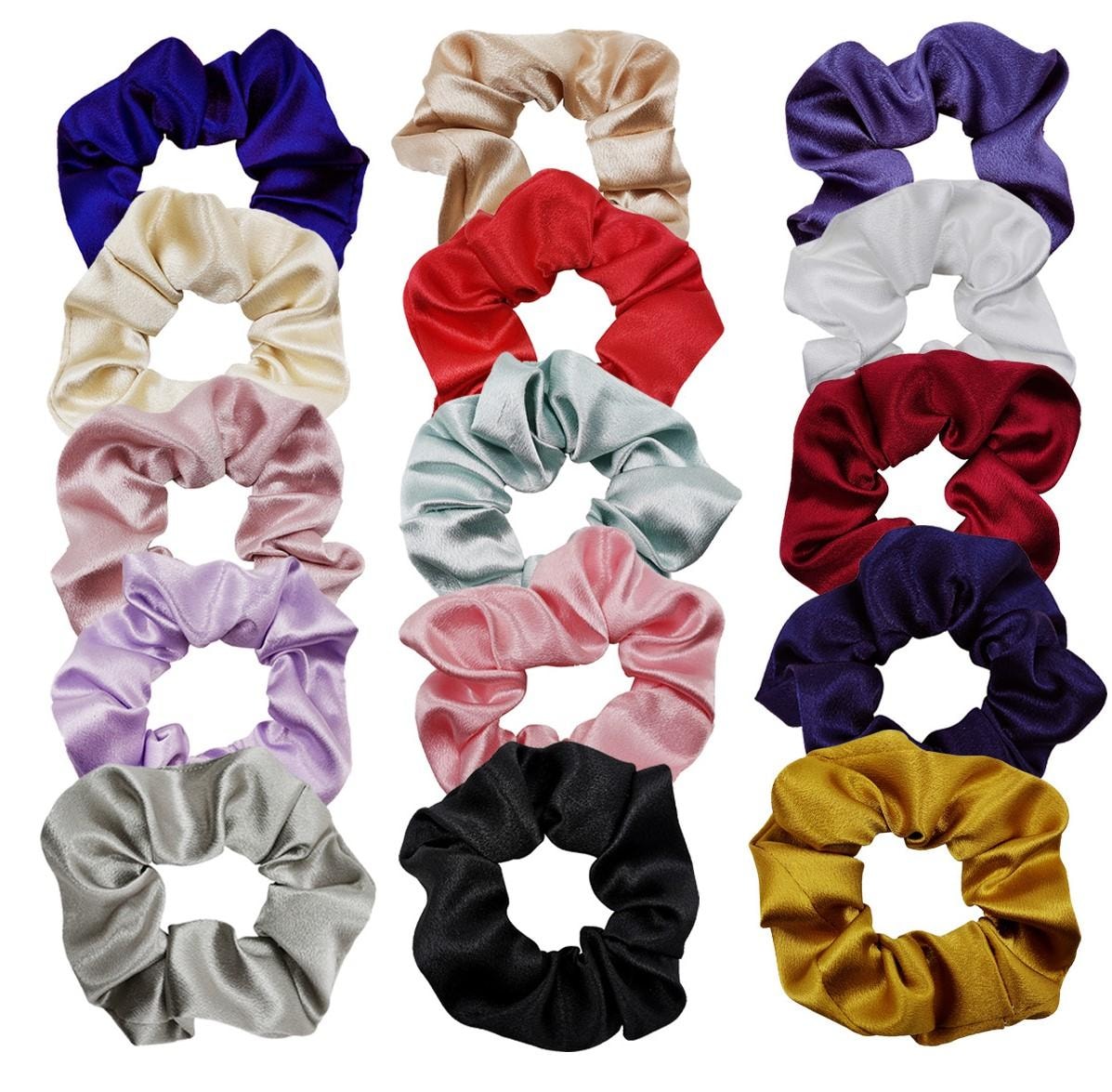 15-pack enfärgade scrunchies i konstgjort silke (1 av 6)