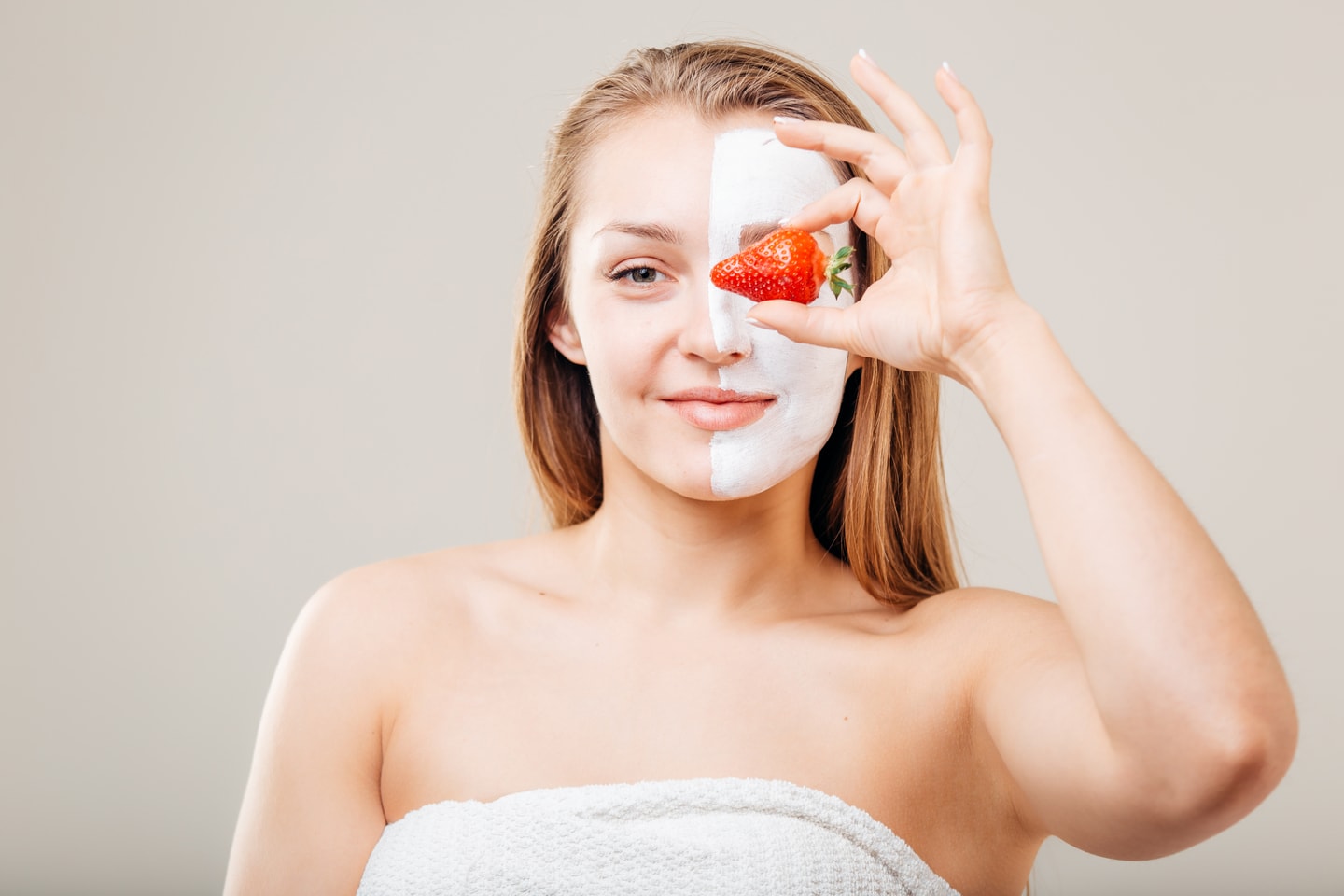 Spa-behandling Strawberry & Coconut Dream med massage och ansiktskur (1 av 4)