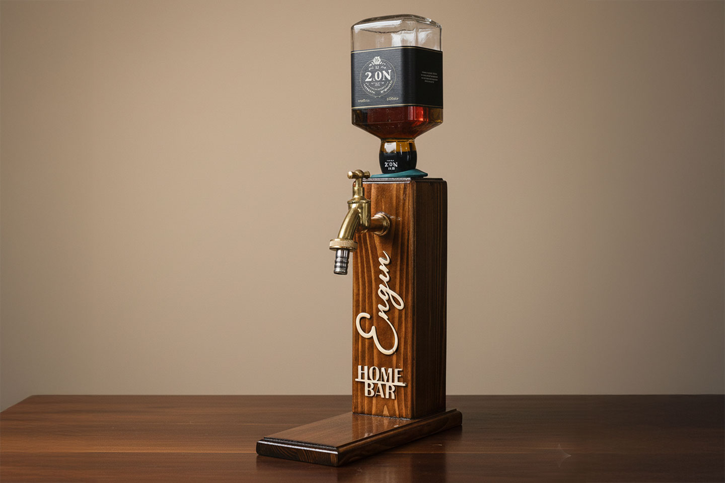 Designa din egen Whiskydispenser med personlig gravyr