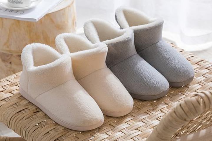Product Image for Mysiga innetofflor för herr och dam