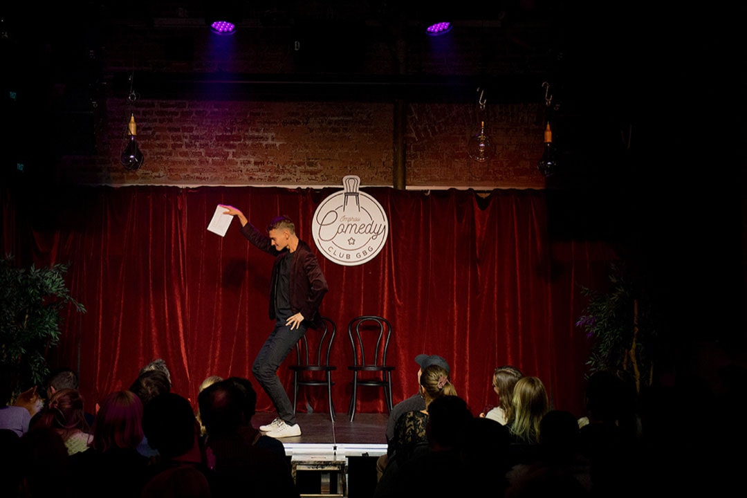 Improviserad humorshow av Improv Comedy Club på Tredje Lång - två för 1 (8 av 11)