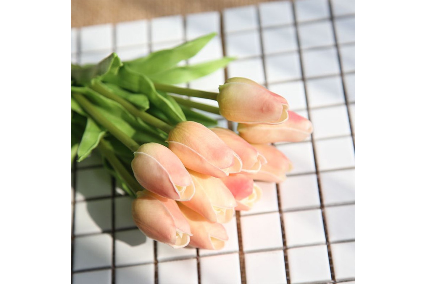 Kunstige tulipaner (10 av 14)