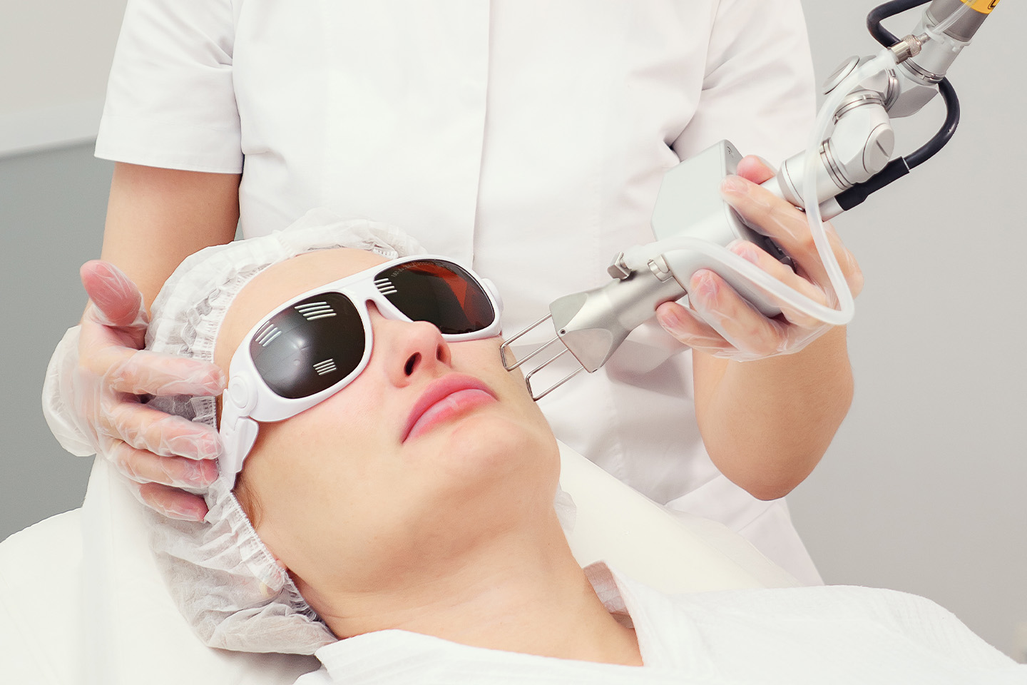 Laserbehandling Fractional CO2 hos SG Beauty Clinic på Kungsholmen