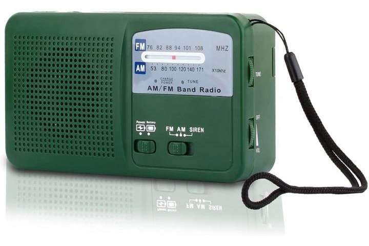 Multifunktionell Vevradio med LED-lampa - FM/AM-radio, Siren, USB, Solcell, Dynamo, Militärgrön