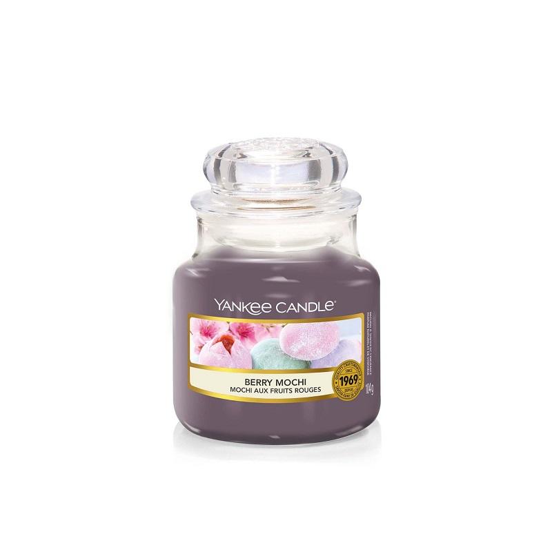 Product Image for Yankee Candle Classic Small Jar Berry Mochi 104g